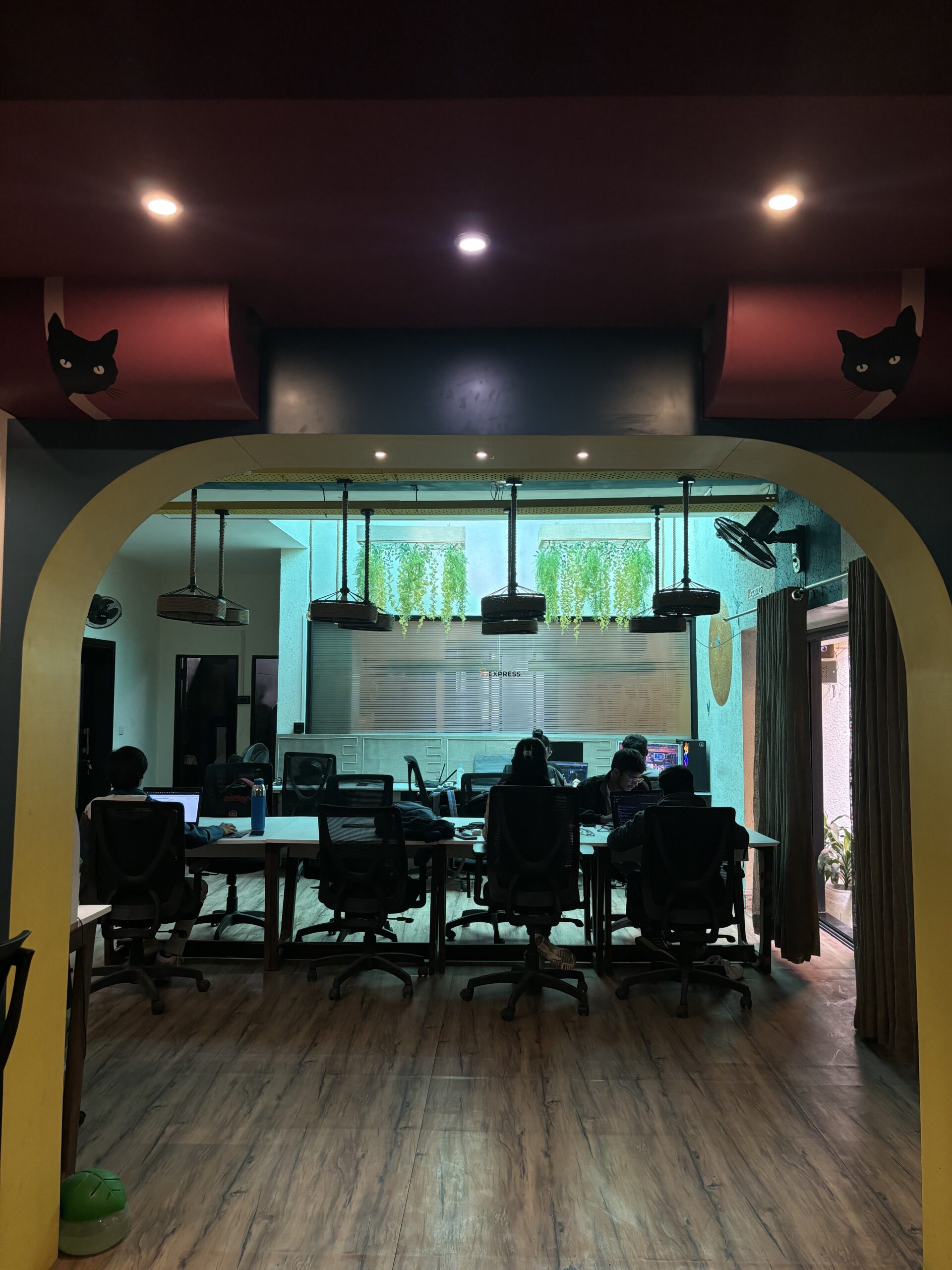 Collaborative work environment in shared office space
